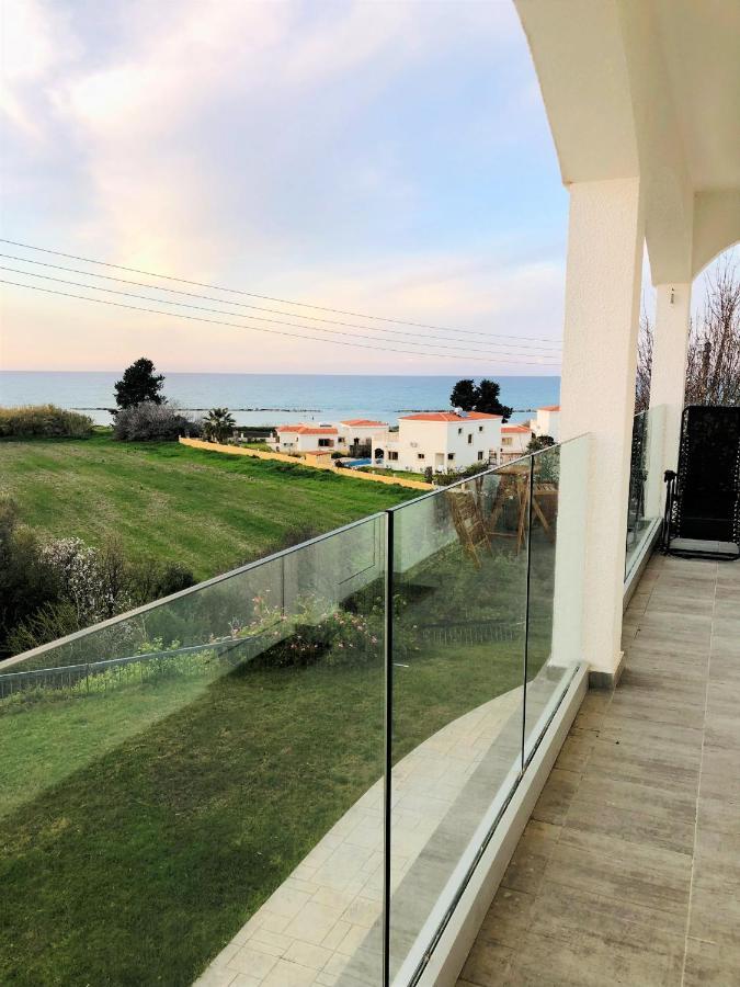 White House Studio With Sea View And Parking 폴리스 외부 사진